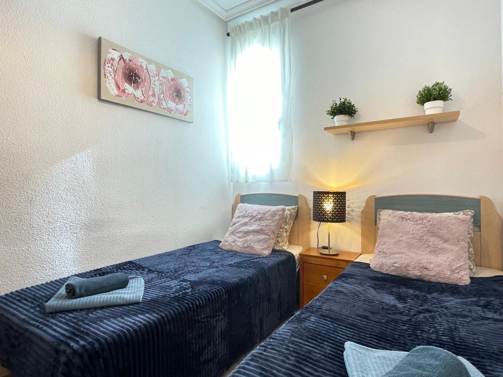Superior La Playa! 3 Bedrooms! 2 Baths! Air Condition! Side Sea View! Торевьиа Экстерьер фото
