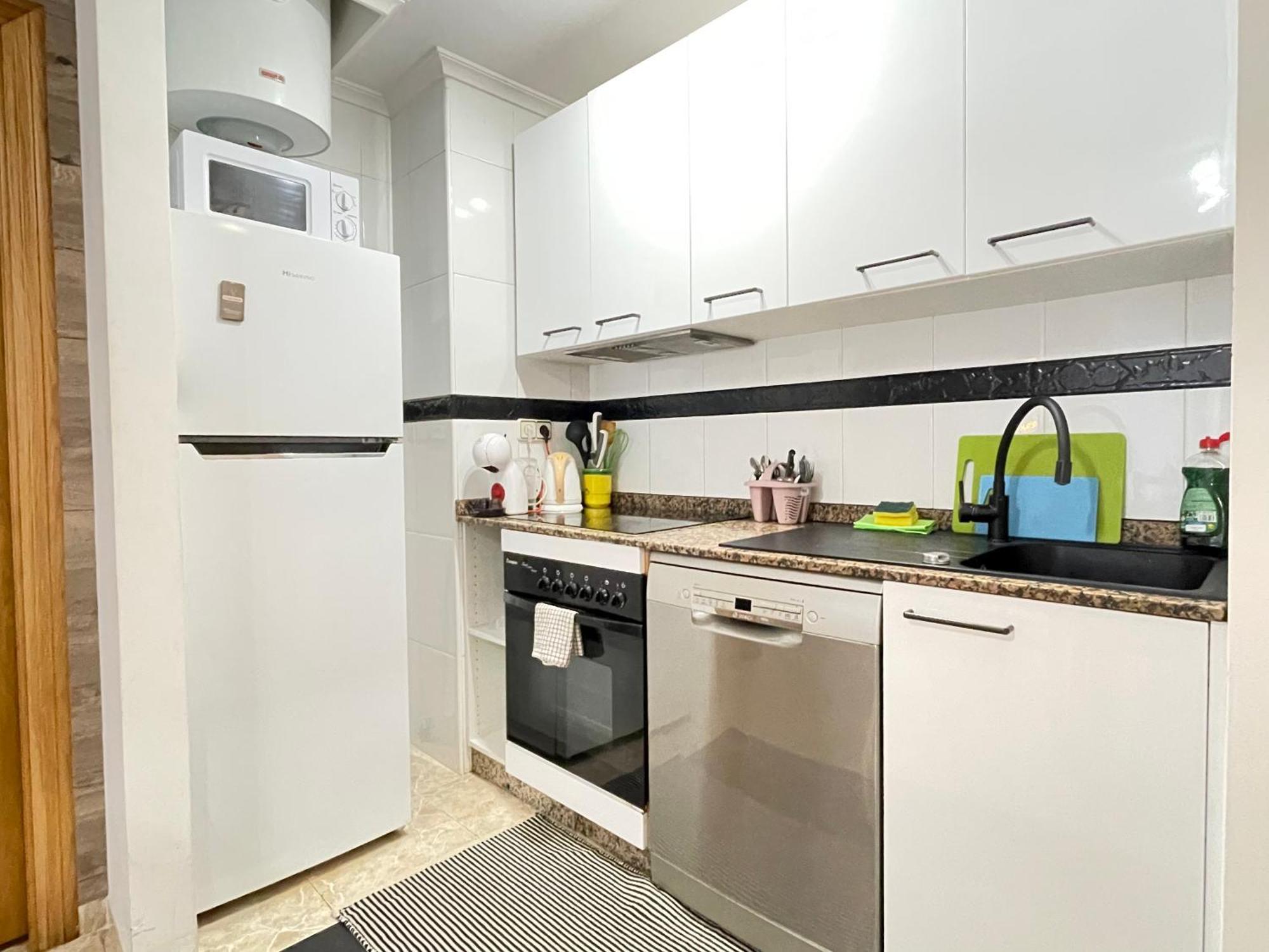 Superior La Playa! 3 Bedrooms! 2 Baths! Air Condition! Side Sea View! Торевьиа Экстерьер фото